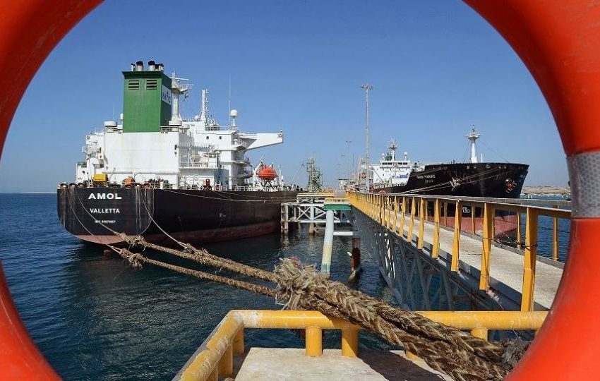  اتحادیه صادرکنندگان فرآورده‌های نفتی: احتمالاً معافیت‌ها از تحریم نفتی ایران حداقل برای ۴ کشور تمدید می‌شود